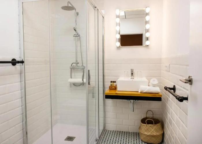Gómez Rooms