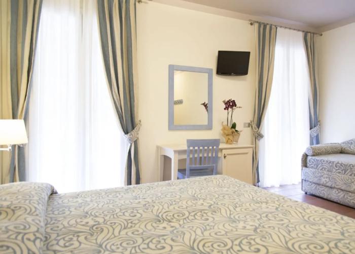 Blu Hotel Laconia Village