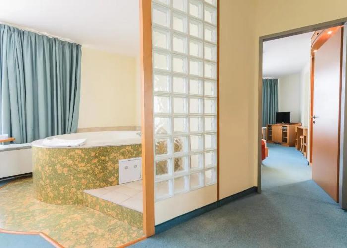 Hunguest Hotel Aqua Sol