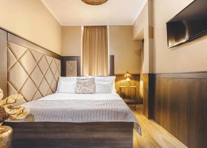 Komló Hotel Gyula