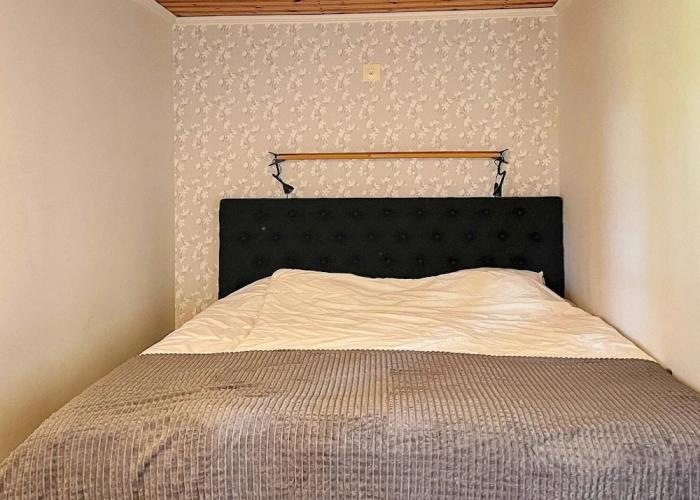6 Person Holiday Home in Mellerud-by Traum