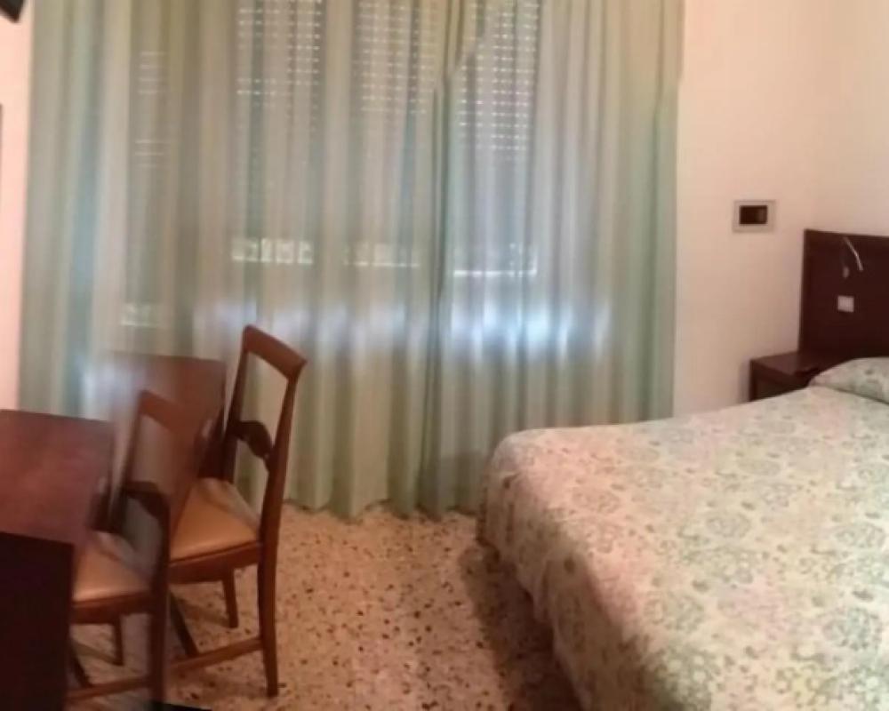 фото Hotel Dora