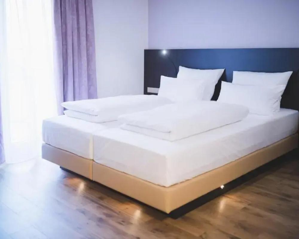 фото Hotel U7
