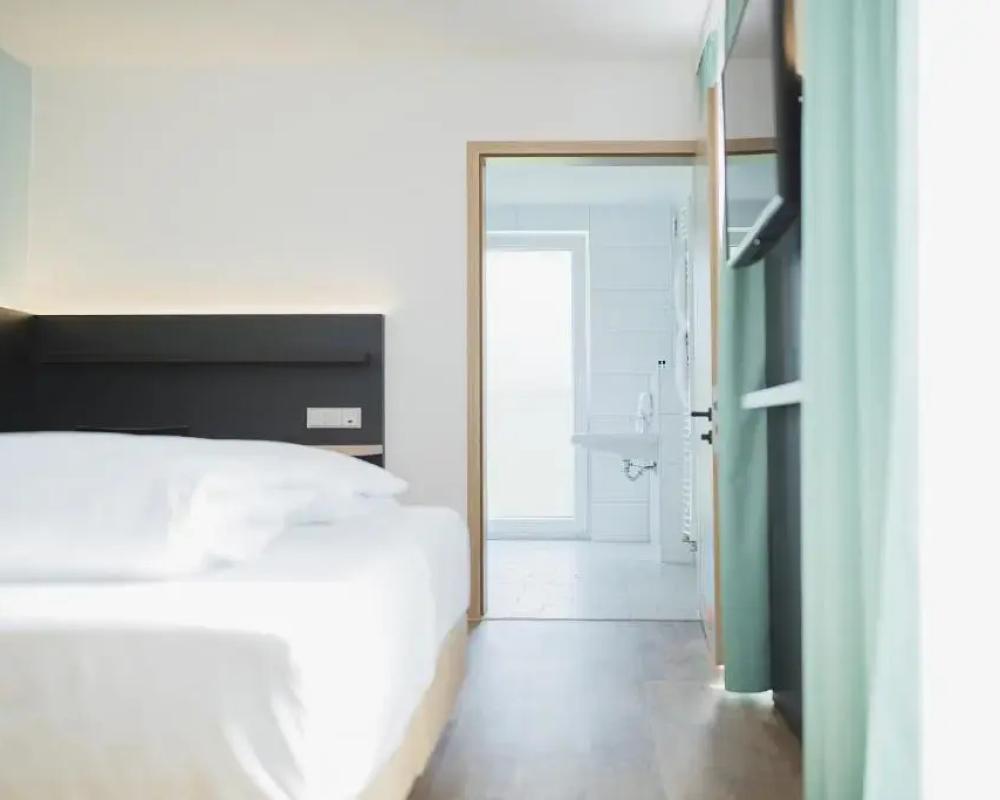 фото Hotel U7