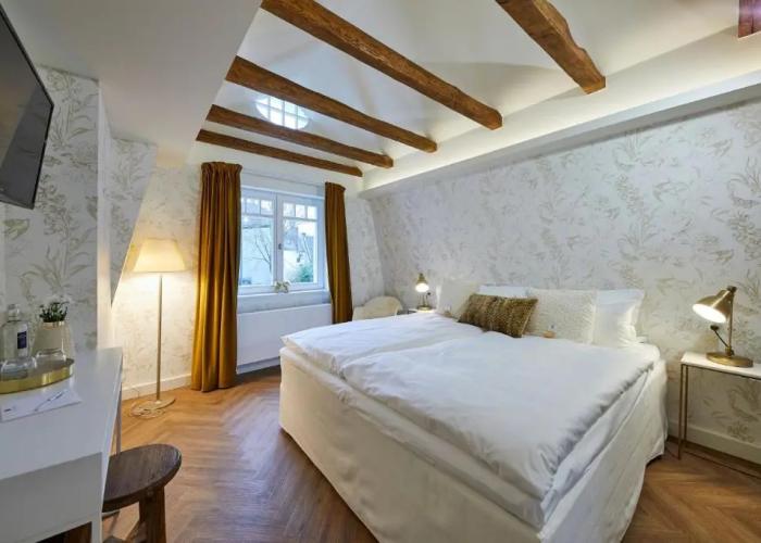 BUITERLING Hotel