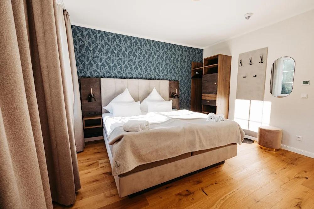 фото Schlosshotel Brilon-Wald