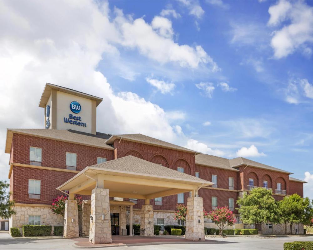 Best Western Red River Inn & Suites