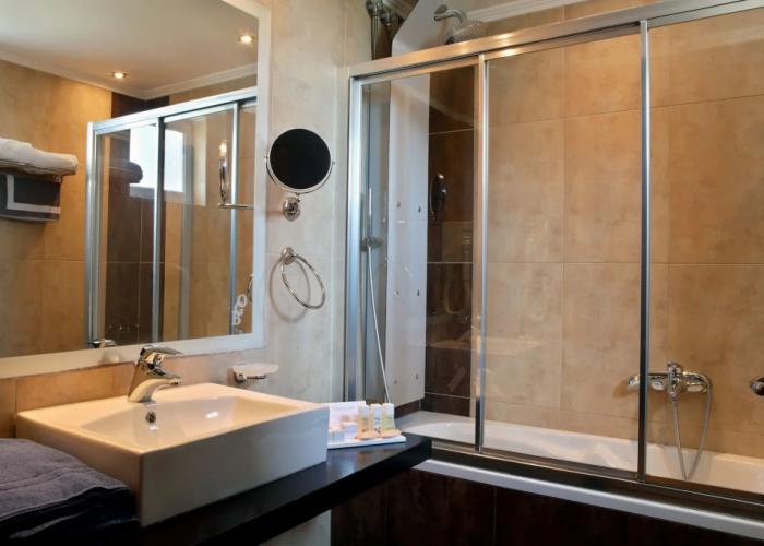 Olympia Golden Beach & Spa