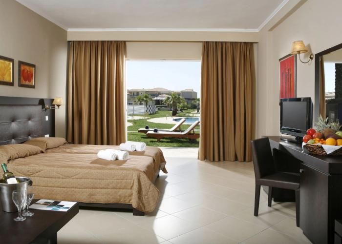 Olympia Golden Beach & Spa