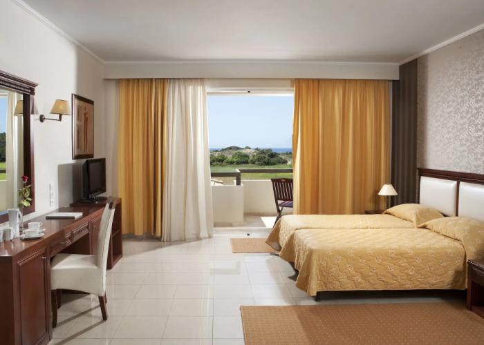 Olympia Golden Beach & Spa