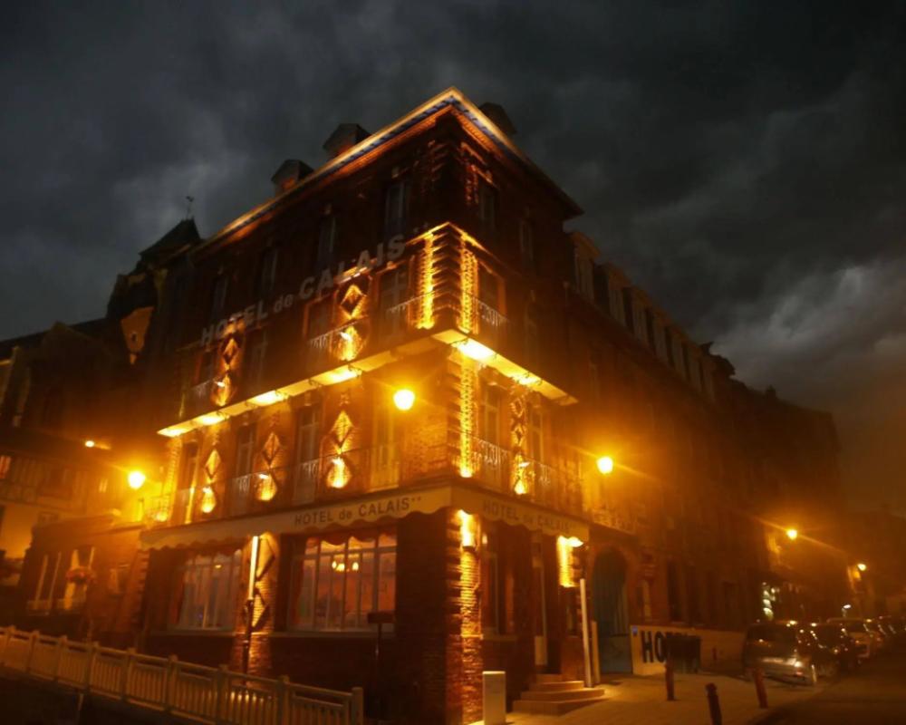 Hotel De Calais
