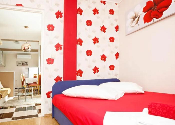 Apartments Jela