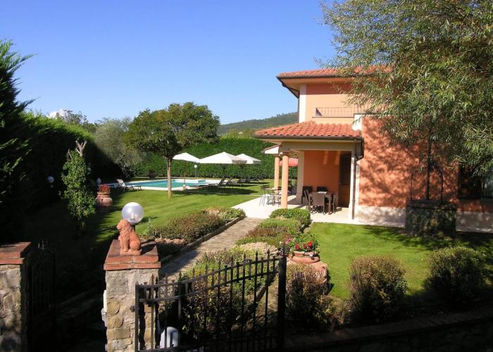 Belvilla by OYO Villa a Loro Ciuffenna