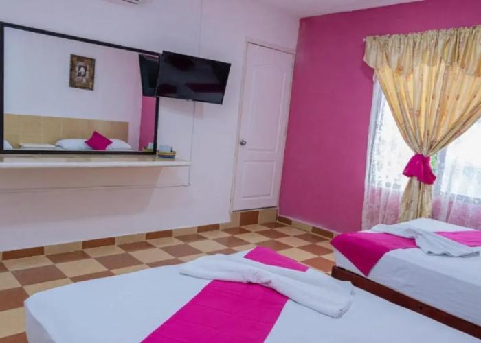 OYO Hotel Marías,Aeropuerto Internacional de Chetumal