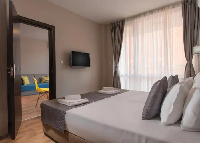 Marina Beach Apartments