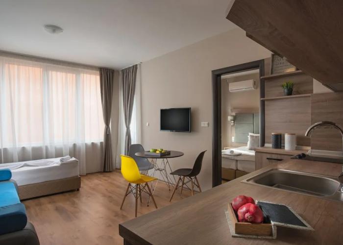 Marina Beach Apartments