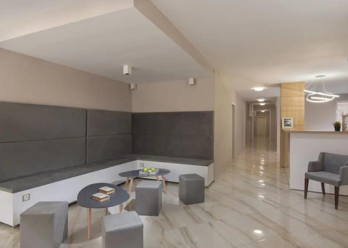 Marina Beach Apartments