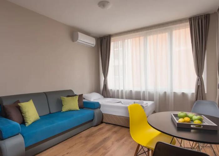 Marina Beach Apartments