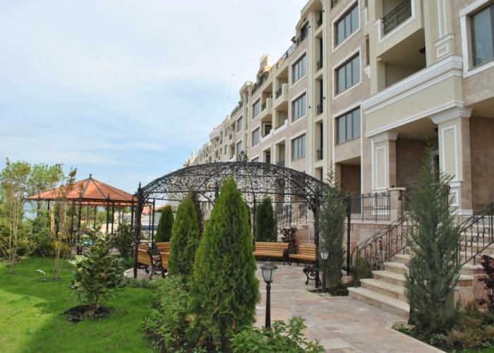 Gardenia Beach Palace Aparthotel