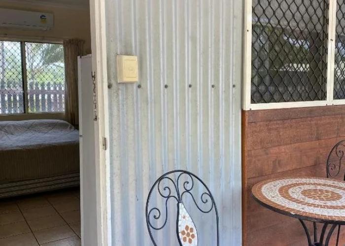 Cooktown Motel and Pams Place Hostel