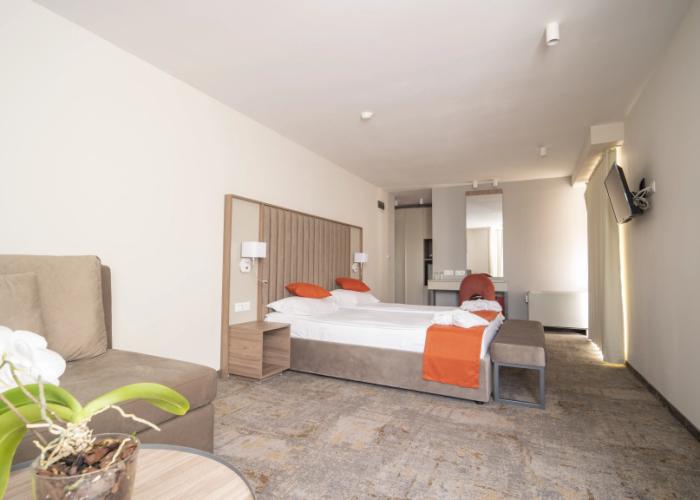 Saint George Hotel & Medical Spa