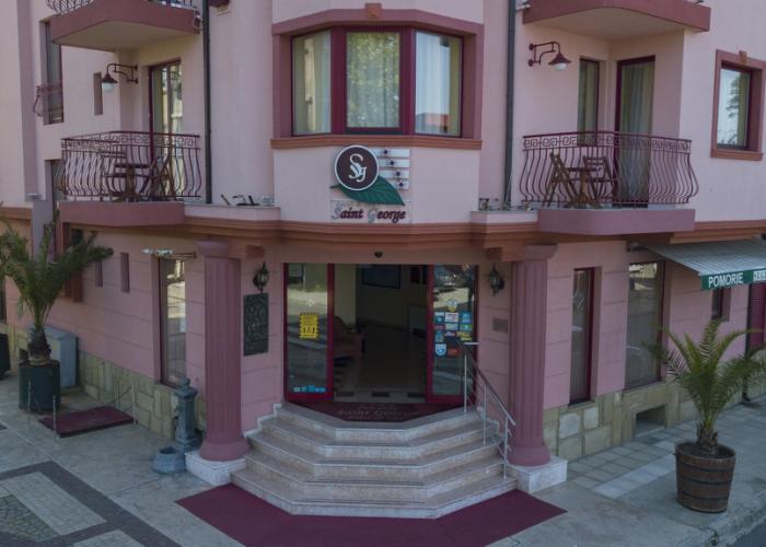Saint George Hotel & Medical Spa