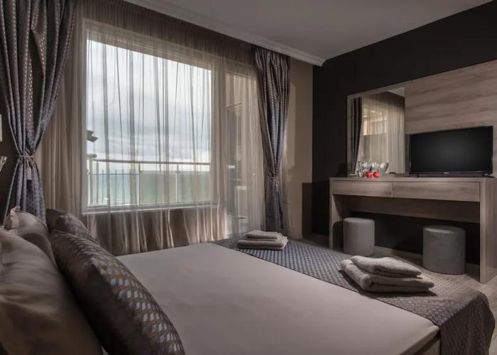 Nikki Beach Apartments