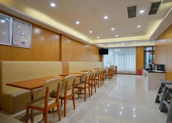 JI Hotel Chengdu New Exhibition Centre