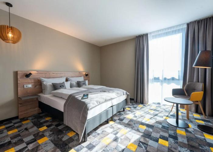 Holiday Inn - the niu, Timber Esslingen by IHG