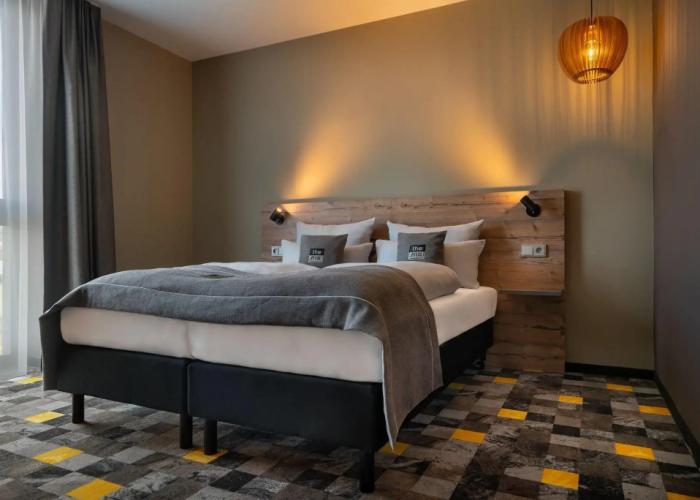 Holiday Inn - the niu, Timber Esslingen by IHG