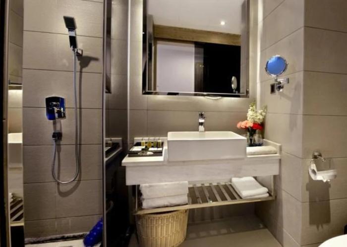Howdy Smart Hotel