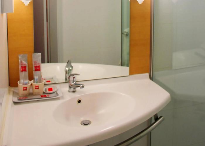Ibis Hotel (Chengdu Taikoo li Chunxi Rd)