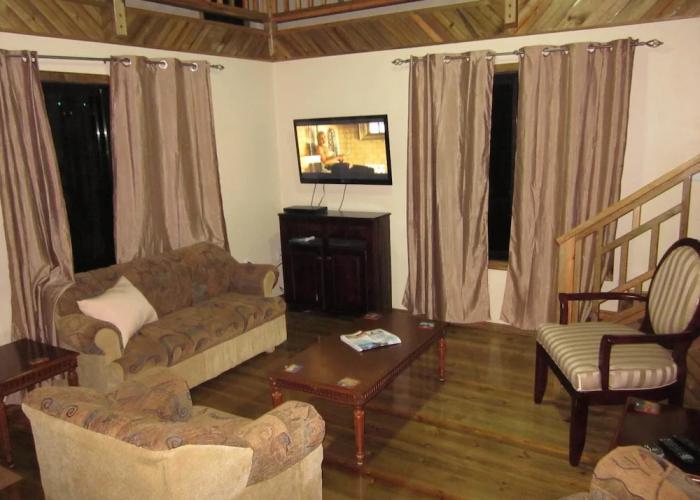 La Mayur cottage
