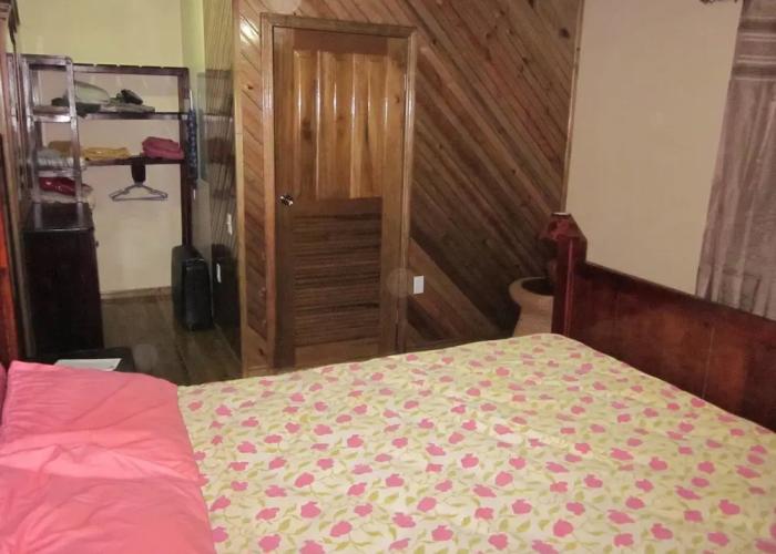 La Mayur cottage