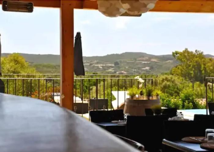 Hotel Maora Village