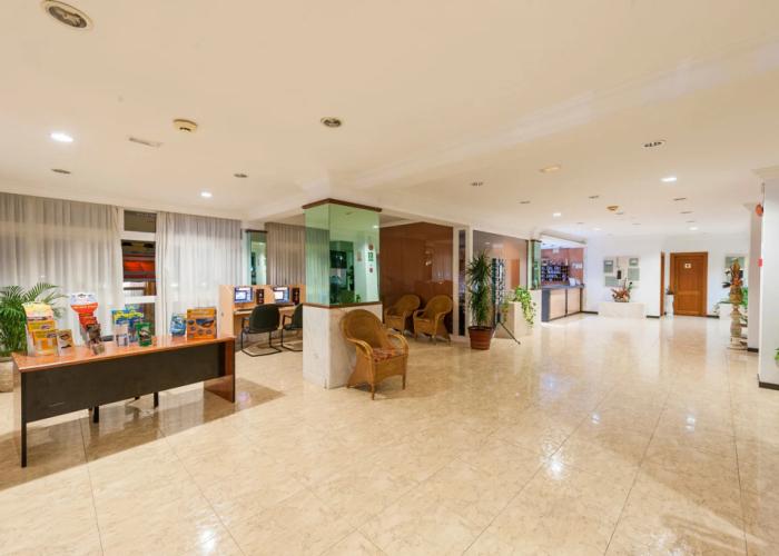Aparthotel Africamar