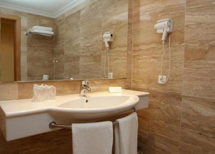 Grupotel Montecarlo
