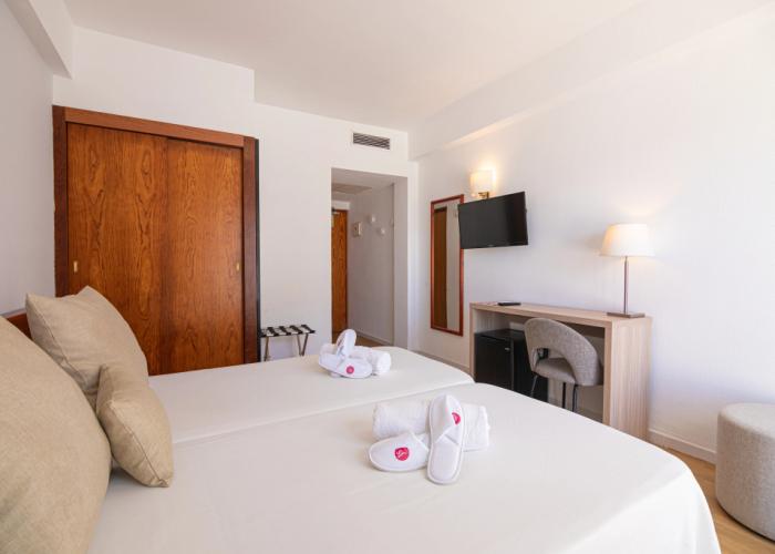 Hotel JS Miramar