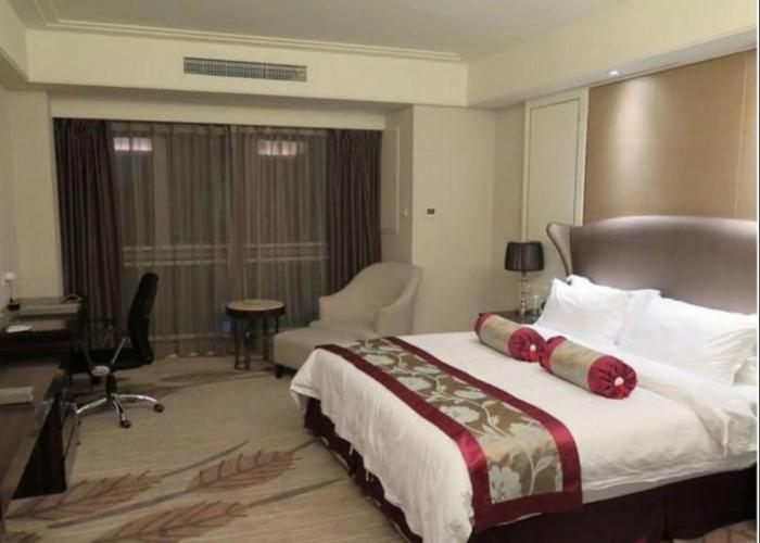 Chengdu Alice Hotel