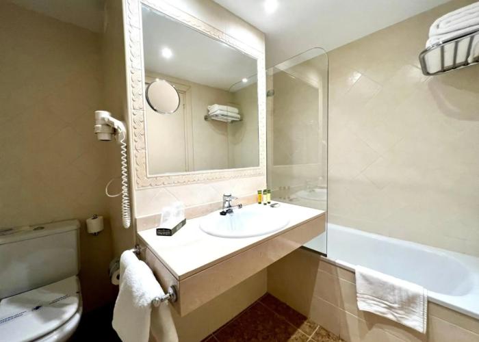 Hotel & SPA Bringué
