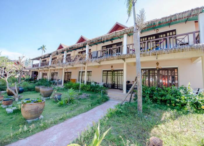 Banana Beach Resort
