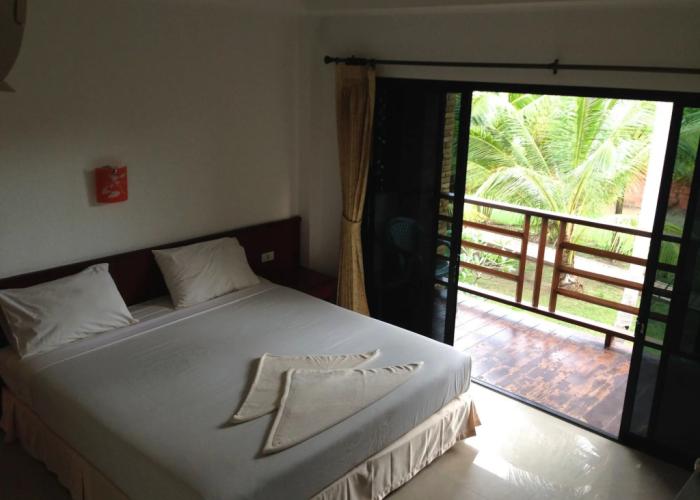 Noble House Beach Resort