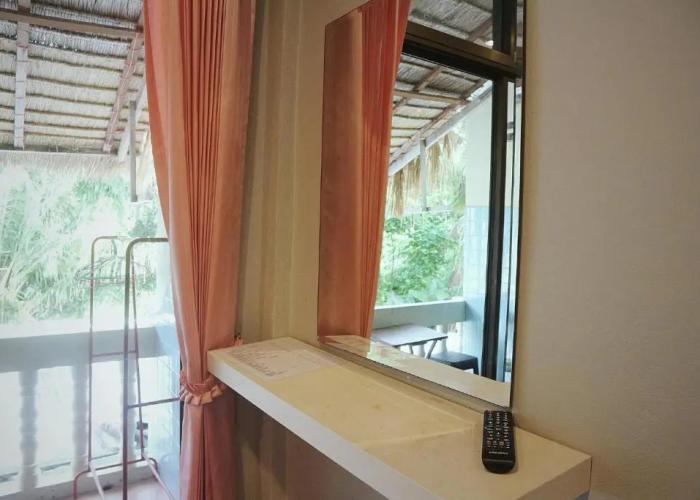 Marina Hut Guest House