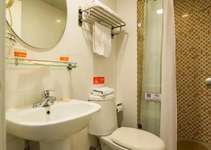 Home Inn Chengdu Jichang Road