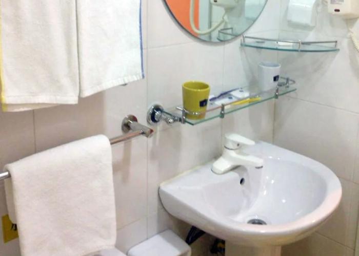 Home Inn Chengdu Jichang Road