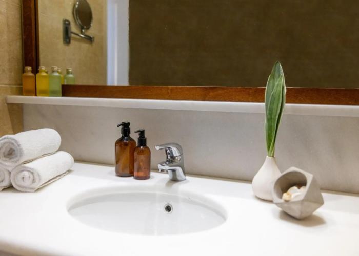 Giannoulis – Grand Bay Beach Resort - Adults Only
