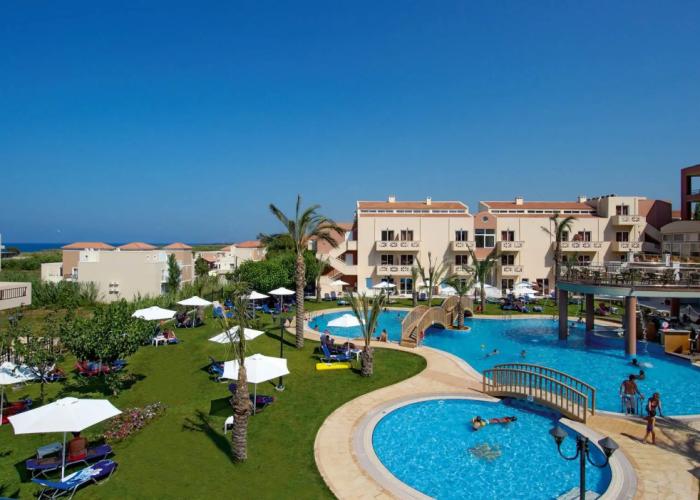 Selini Suites & Waterpark