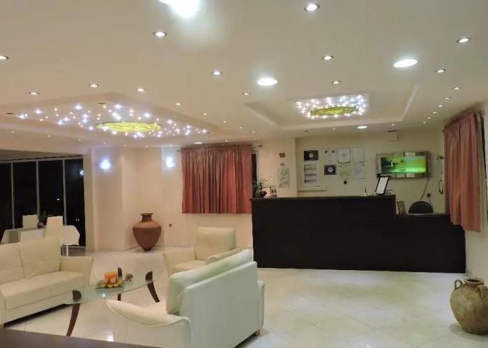 Golden Rose Suites