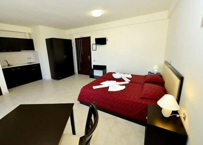 Golden Rose Suites