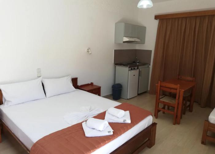 Karmi Studios & Apartments